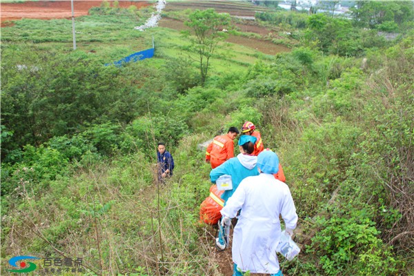 3、山路艰难跋涉.JPG