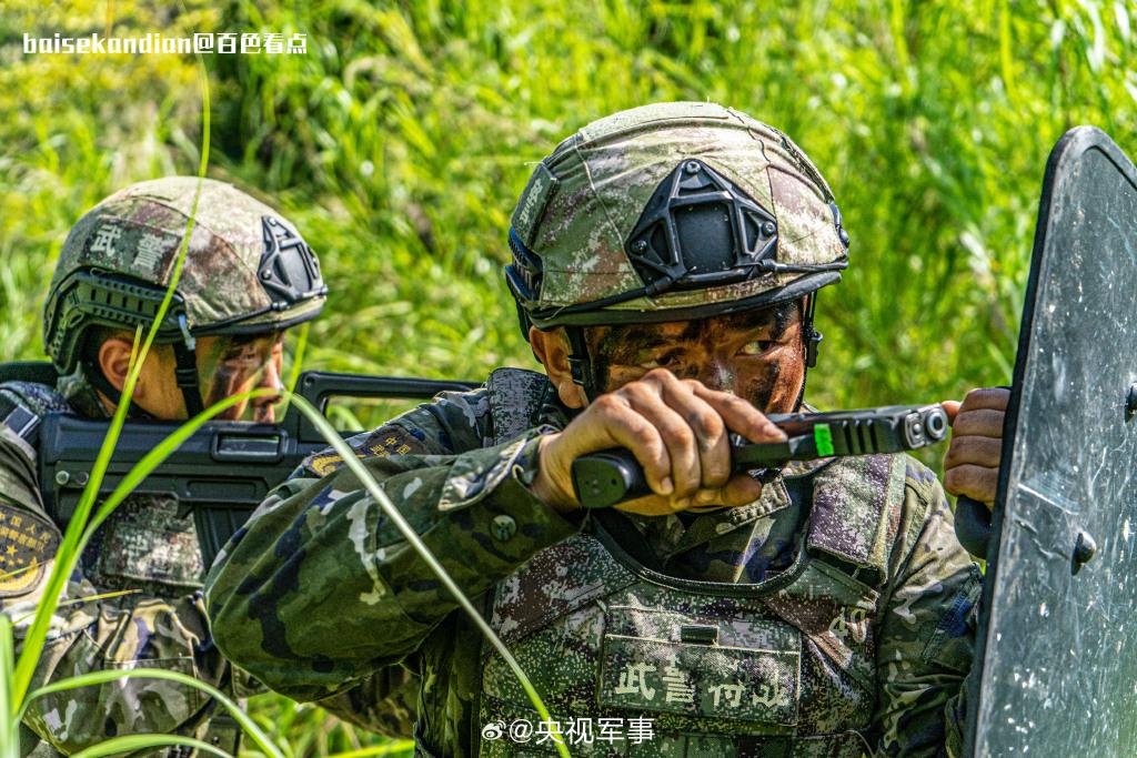 006KQV1Aly1hft6l9jn5wj34mo334npj.jpg