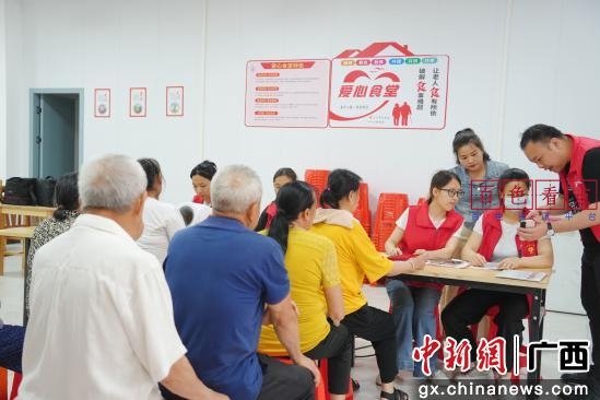 eaebacd3-b15d-47a6-88ff-307432a9044a.jpg